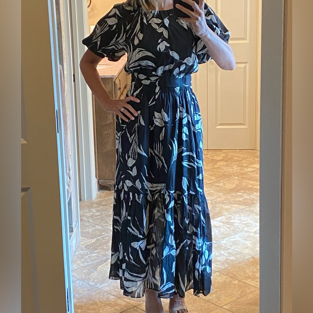 Two piece Banana Republic top and skirt